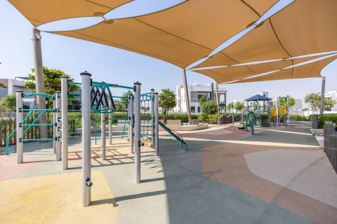 Komerční nemovitost na Yas Island, Abu Dhabi, SAE 4 ložnice, 510 m² Č.: 594553 - fotografie 20