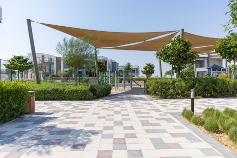 Komerční nemovitost na Yas Island, Abu Dhabi, SAE 4 ložnice, 510 m² Č.: 594553 - fotografie 22