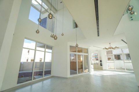 Komerční nemovitost na Yas Island, Abu Dhabi, SAE 4 ložnice, 510 m² Č.: 594553 - fotografie 2