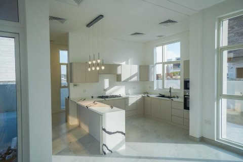 Komerční nemovitost na Yas Island, Abu Dhabi, SAE 4 ložnice, 510 m² Č.: 594553 - fotografie 6