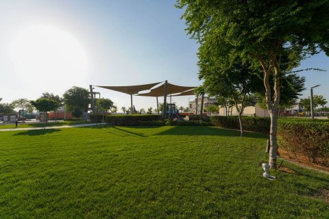Komerční nemovitost na Yas Island, Abu Dhabi, SAE 4 ložnice, 510 m² Č.: 594553 - fotografie 3
