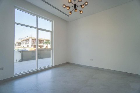 Komerční nemovitost na Yas Island, Abu Dhabi, SAE 4 ložnice, 510 m² Č.: 594553 - fotografie 11