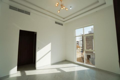 Komerční nemovitost na Yas Island, Abu Dhabi, SAE 4 ložnice, 510 m² Č.: 594553 - fotografie 10