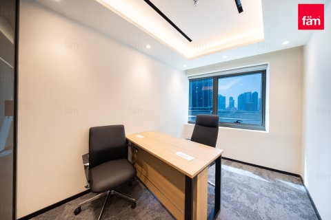 Biuro do wynajęcia w Dubai, ZEA 108.7 mkw., nr 694381 - zdjęcie 11
