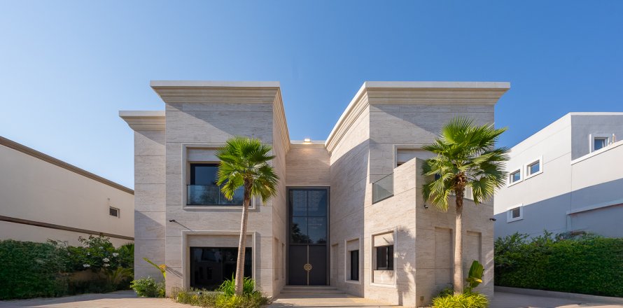 Willa w Emirates Hills, Dubai, ZEA 7 sypialnie, 1246.02 mkw. nr 768744
