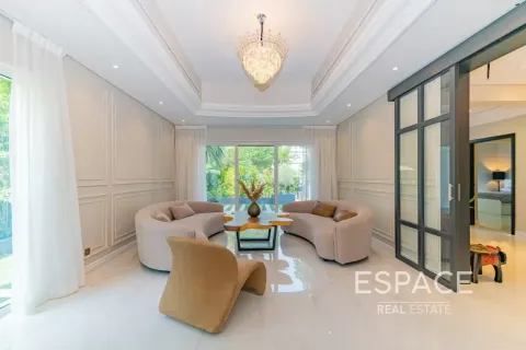 Villa en venta en Green Community, Dubai, EAU 5 dormitorios, 548 m2 № 738065 - foto 4