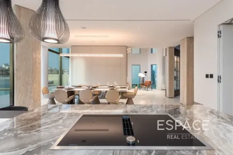 Villa en venta en Palm Jumeirah, Dubai, EAU 5 dormitorios, 711 m2 № 738064 - foto 15