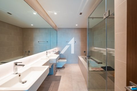 Apartament në Dubai, Emiratet e Bashkuara Arabe 2 dhoma gjumi, 155.6 m2. № 645521 - Foto 9