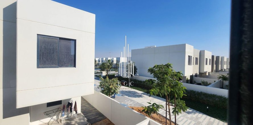 Townhouse on the Yas Island, Abu Dhabi, UAE 3 bedrooms, 166.4 sq.m. № 572838