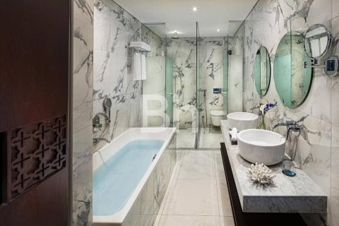 Apartament hotelowy na sprzedaż w Dubai Marina, Dubai, ZEA 1 sypialnia, 70 mkw., nr 645289 - zdjęcie 2