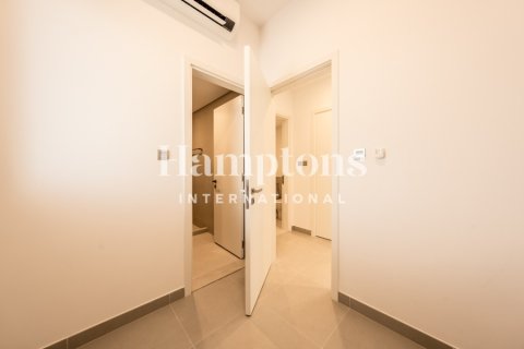 Radhus uthyres i Arabian Ranches 2, Dubai, UAE 3 sovrum, 182.81266534 kvm Nr. 690616 - fotografi 9