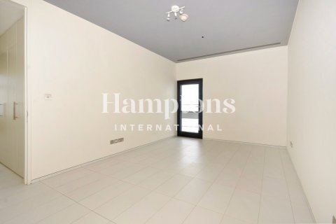 DIFC, Dubai, BAE’de kiralık daire 1 yatak odası, 81.47964712 m² No 690612 - fotoğraf 2