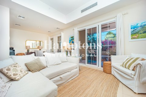 Adosado en Arabian Ranches 2, Dubai, EAU 2 dormitorios, 175.494 m² № 690614