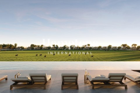 Villa para arrendamento em Dubai, EAU 4 quartos, 400.59773600 m2 № 690611 - foto 8