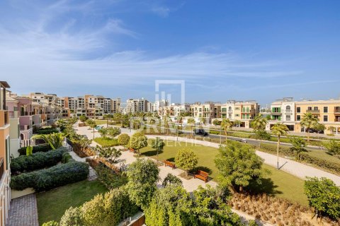 Townhouse til salg i Jumeirah, Dubai, UAE 4 soveværelser, 445.47 kvm № 742807 - foto 4