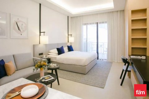 Apartment in Palm Jumeirah, Dubai, UAE 50.4 sq.m. № 578944 - photo 11