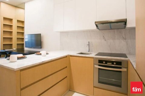 Apartment in Palm Jumeirah, Dubai, UAE 50.4 sq.m. № 578944 - photo 12