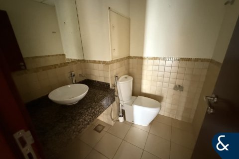 Apartman u Jumeirah Beach Residence, Dubai, UAE 2 spavaćih soba, 120 m2 Br. 698036 - fotografija 5