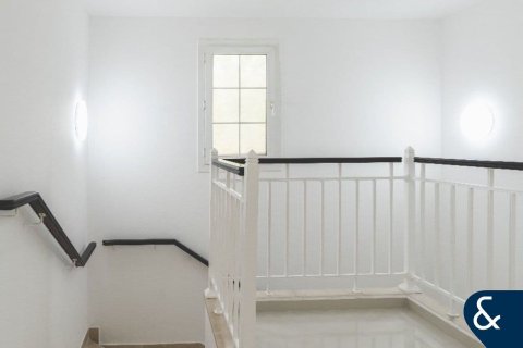 The Lakes, Dubai, संयुक्त अरब अमीरात में विला, 3 बेडरूम, 341 वर्ग मीटर, संख्या 698051 - फ़ोटो 7