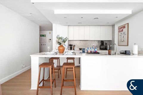 Appartement te koop in Dubai Marina, Dubai, VAE 1 slaapkamer, 84 vr.m., nr 698035 - foto 3