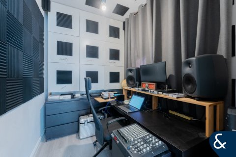 The Springs, Dubai, संयुक्त अरब अमीरात में विला, 2 बेडरूम, 167 वर्ग मीटर, संख्या 698037 - फ़ोटो 13