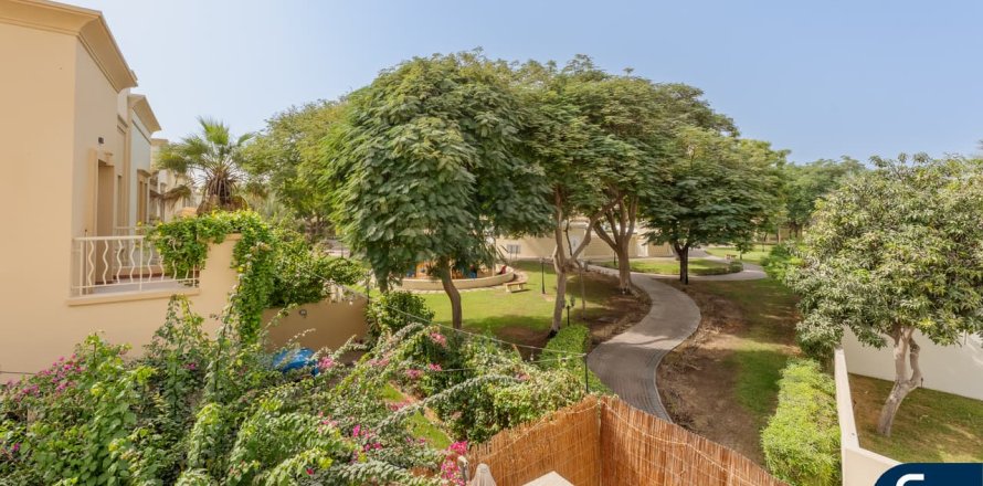 The Springs, Dubai, संयुक्त अरब अमीरात में विला, 2 बेडरूम, 167 वर्ग मीटर, संख्या 698037