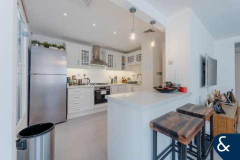 The Springs, Dubai, संयुक्त अरब अमीरात में विला, 2 बेडरूम, 167 वर्ग मीटर, संख्या 698037 - फ़ोटो 9