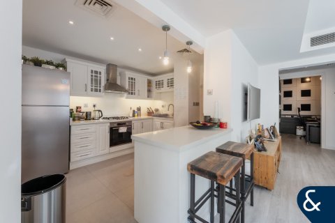 The Springs, Dubai, संयुक्त अरब अमीरात में विला, 2 बेडरूम, 167 वर्ग मीटर, संख्या 698037 - फ़ोटो 12