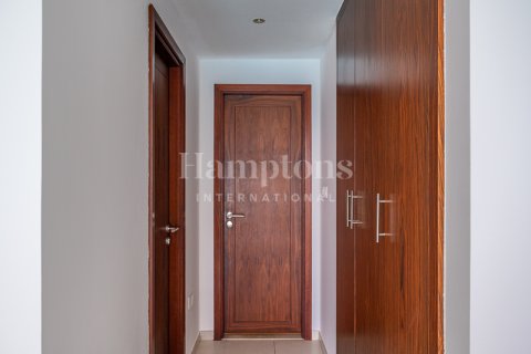 Снять в аренду квартиру в Даунтаун Дубай (Даунтаун Бурдж Дубай), ОАЭ 3 спальни, 183.66923100м2, № 583343 - фото 15