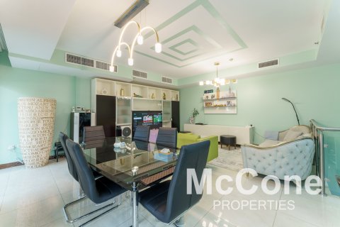 Byt v Jumeirah Village Circle, Dubai, SAE 4 ložnice, 332.96 m² Č.: 587145 - fotografie 2