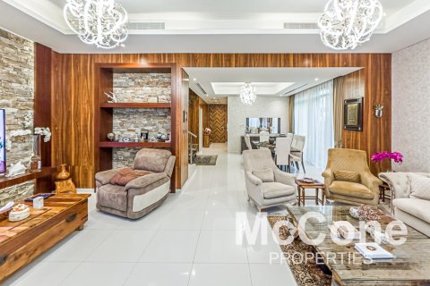 Vilë në DAMAC Hills (Akoya by DAMAC), Dubai, Emiratet e Bashkuara Arabe 3 dhoma gjumi, 341.88 m2. № 587112 - Foto 3