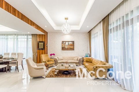 Vilë në DAMAC Hills (Akoya by DAMAC), Dubai, Emiratet e Bashkuara Arabe 3 dhoma gjumi, 341.88 m2. № 587112 - Foto 4