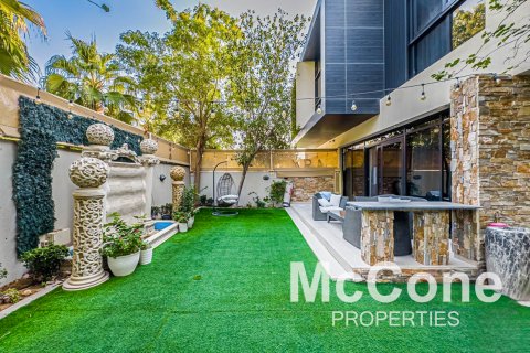 Vilë në DAMAC Hills (Akoya by DAMAC), Dubai, Emiratet e Bashkuara Arabe 3 dhoma gjumi, 341.88 m2. № 587112 - Foto 16