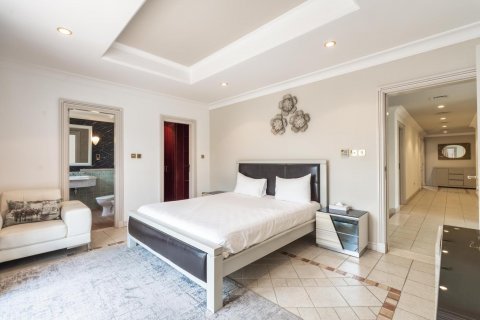 Vilë në Palm Jumeirah, Dubai, Emiratet e Bashkuara Arabe 5 dhoma gjumi, 621 m2. № 628603 - Foto 16