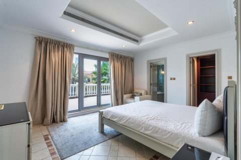 Vilë në Palm Jumeirah, Dubai, Emiratet e Bashkuara Arabe 5 dhoma gjumi, 621 m2. № 628603 - Foto 12