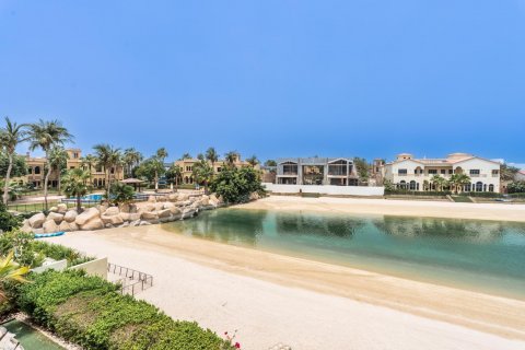 Vilë në Palm Jumeirah, Dubai, Emiratet e Bashkuara Arabe 5 dhoma gjumi, 621 m2. № 628603 - Foto 14