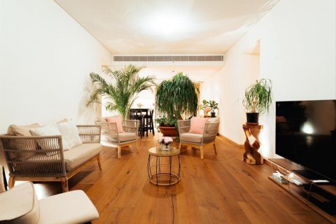 Apartment in Jumeirah Beach Residence, Dubai, UAE 2 bedrooms, 137 sq.m. № 628615 - photo 4