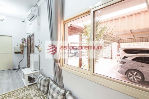 Land te koop in Jumeirah, Dubai, VAE 1222.6 vr.m., nr 670239 - foto 18