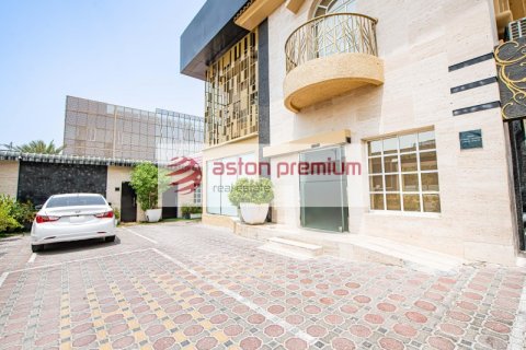 Land te koop in Jumeirah, Dubai, VAE 1222.6 vr.m., nr 670239 - foto 34