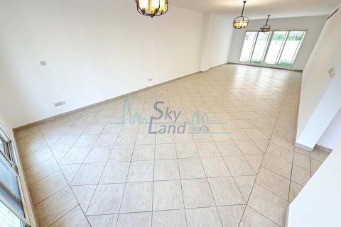 Villa uthyres i Jumeirah, Dubai, UAE 4 sovrum, 325.2 kvm Nr. 659550 - fotografi 10