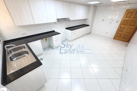 Villa uthyres i Jumeirah, Dubai, UAE 4 sovrum, 325.2 kvm Nr. 659550 - fotografi 7