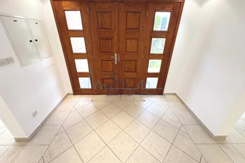 Villa uthyres i Jumeirah, Dubai, UAE 4 sovrum, 325.2 kvm Nr. 659550 - fotografi 12