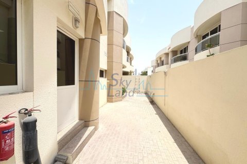 Villa uthyres i Jumeirah, Dubai, UAE 4 sovrum, 325.2 kvm Nr. 659550 - fotografi 34
