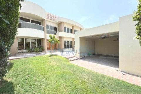 Villa uthyres i Jumeirah, Dubai, UAE 4 sovrum, 325.2 kvm Nr. 659550 - fotografi 1