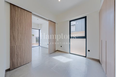 Vilă de închiriat în The World Islands, Dubai, EAU 4 dormitoare, 260.40710900 mp. №659581 - poză 9