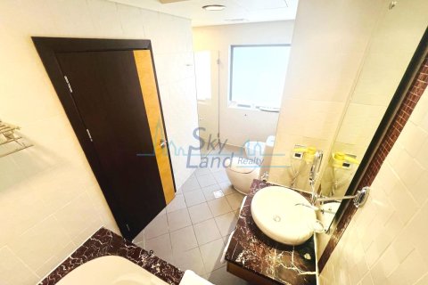 Apartamento para arrendamento em Jumeirah Beach Residence, Dubai, EAU 2 quartos, 136 m2 № 659549 - foto 11