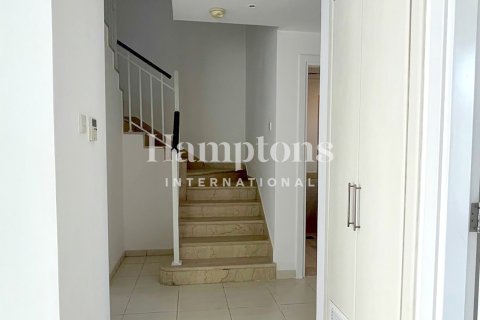 Villa en alquiler en The Springs, Dubai, EAU 3 dormitorios, 338.37223563 m2 № 659582 - foto 15