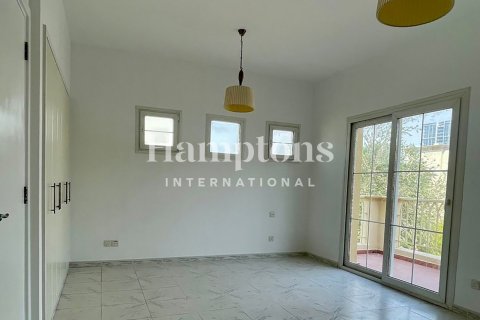 Villa en alquiler en The Springs, Dubai, EAU 3 dormitorios, 338.37223563 m2 № 659582 - foto 5