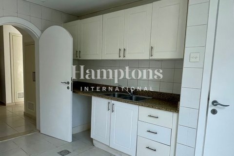 Villa en alquiler en The Springs, Dubai, EAU 3 dormitorios, 338.37223563 m2 № 659582 - foto 14