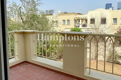 Villa en alquiler en The Springs, Dubai, EAU 3 dormitorios, 338.37223563 m2 № 659582 - foto 17